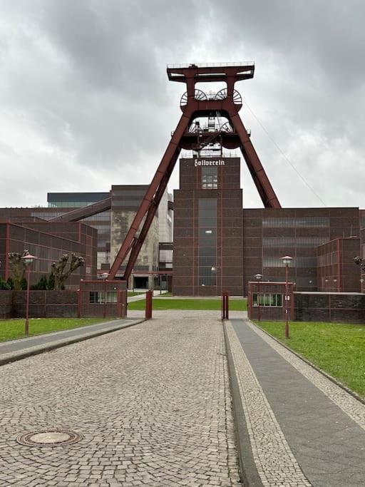 Ein Nachbar Des Unesco-Weltkulturerbes Zeche Zollverein! Ge2R Essen Exterior foto